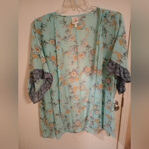 Belle du jour short sleeve kimono